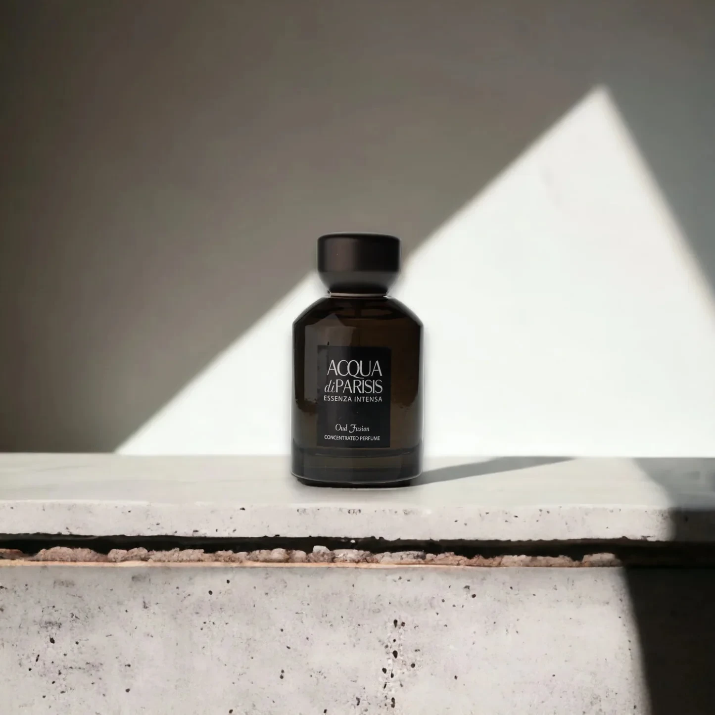 Acqua Di Parisis BLACK OUD manufacturer bottle, linked from the supplied product catalogue.