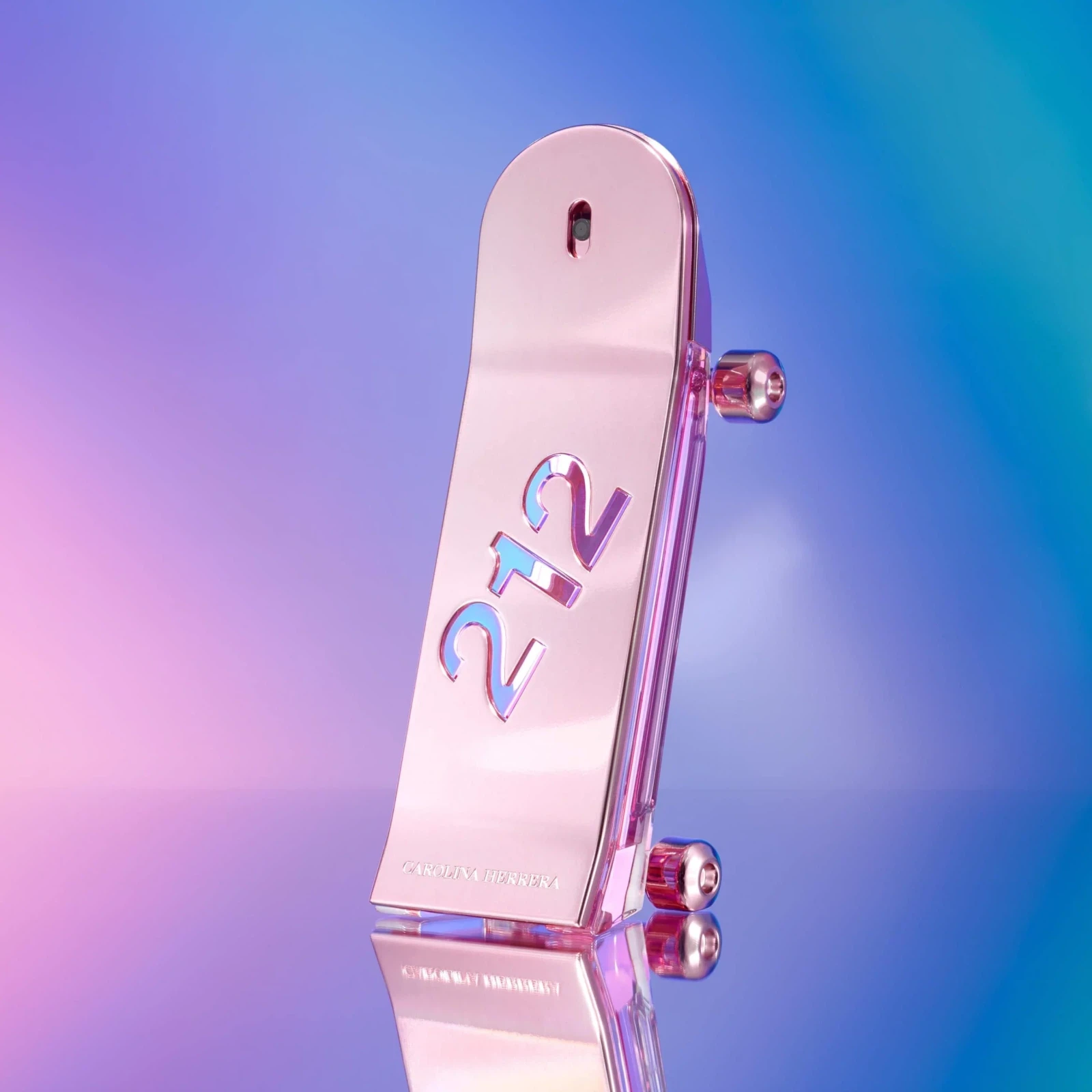 Carolina Herrera 212 Heroes Forever Young manufacturer bottle, linked from the supplied product catalogue.