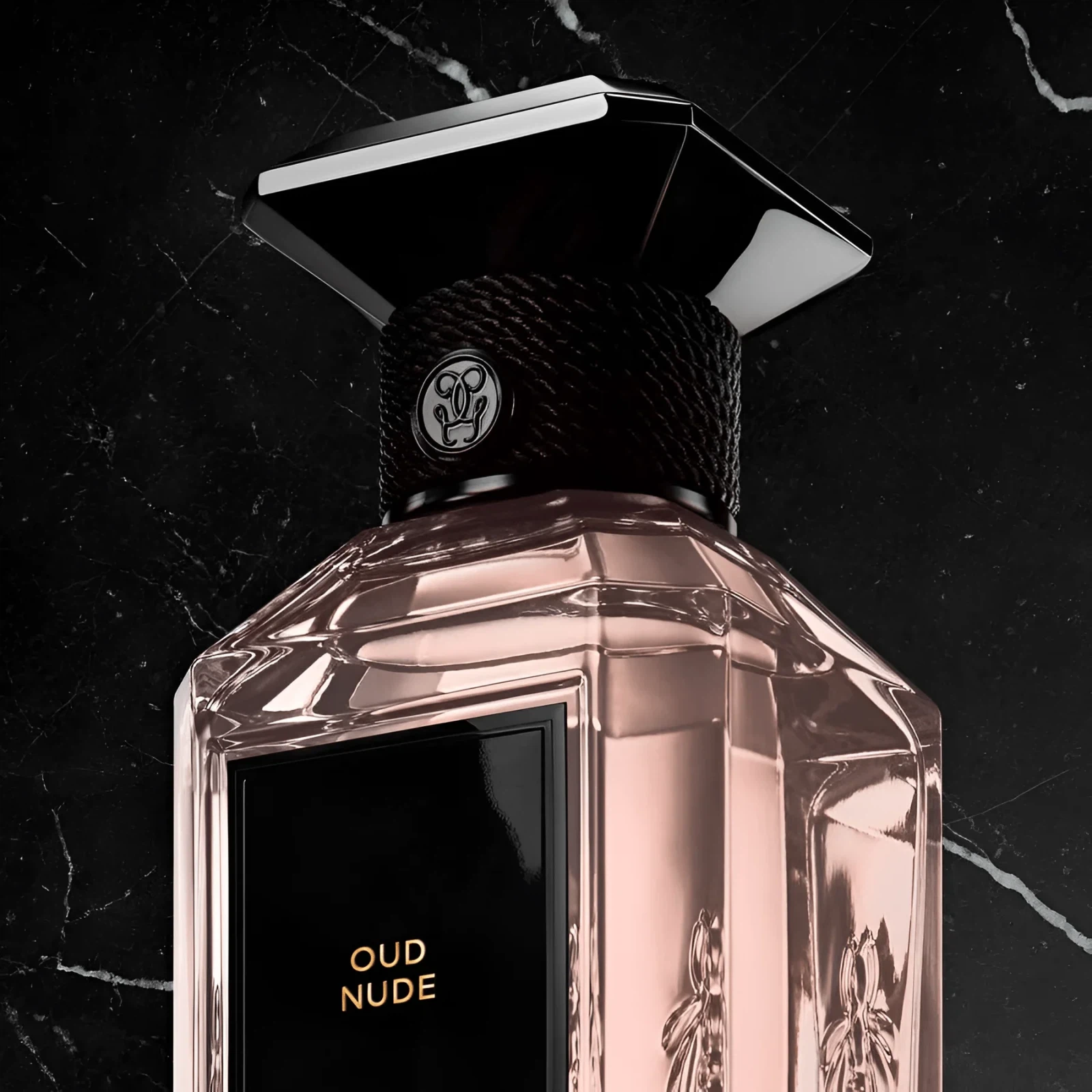 Guerlain L'Art & La Matiere Oud Nude manufacturer bottle, linked from the supplied product catalogue.