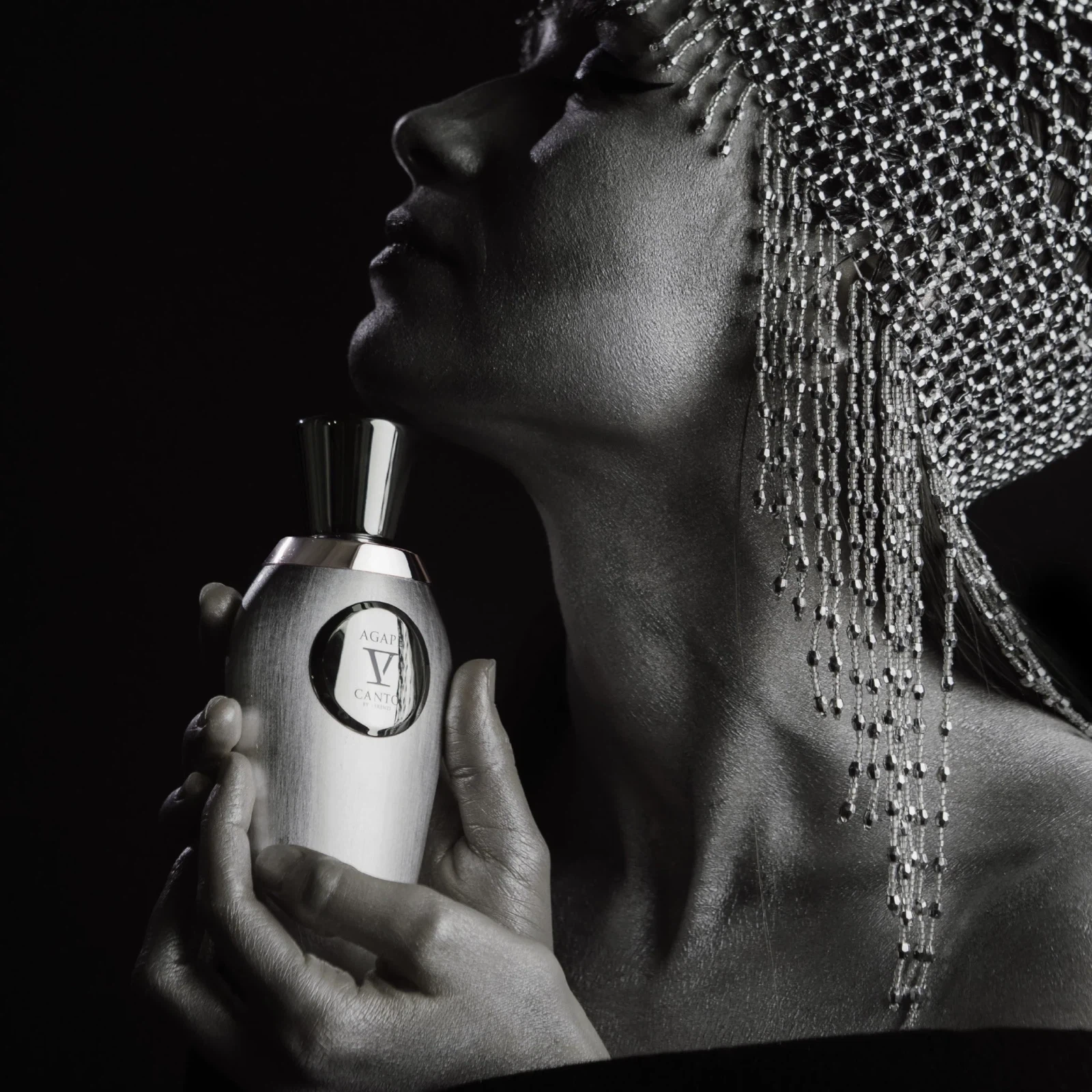 V Canto Agape manufacturer bottle, linked from the supplied product catalogue.