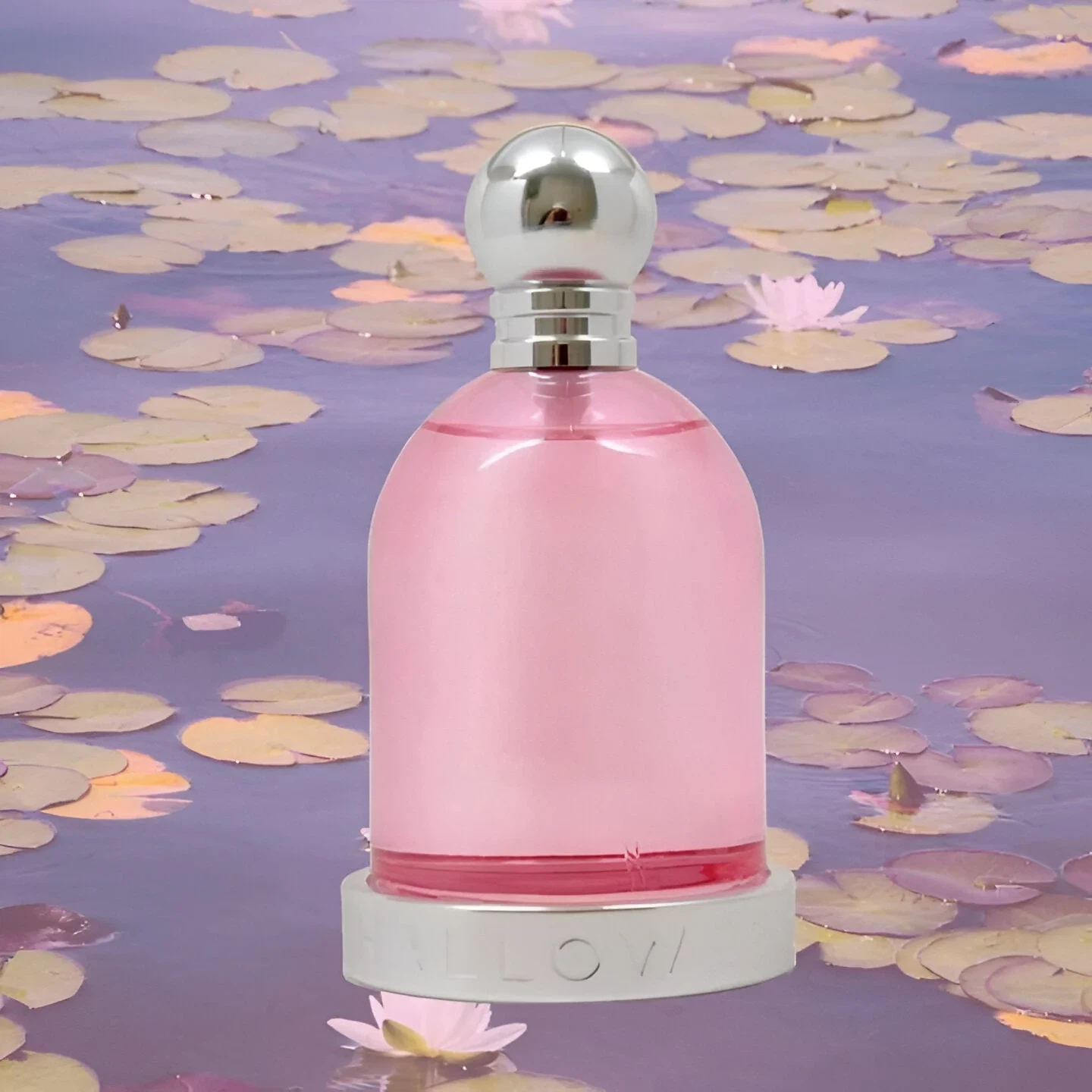 Jesus del Pozo Halloween Water Lily manufacturer bottle, linked from the supplied product catalogue.