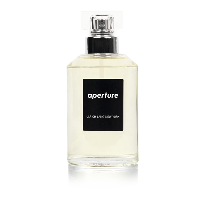 Ulrich Lang Aperture manufacturer bottle.