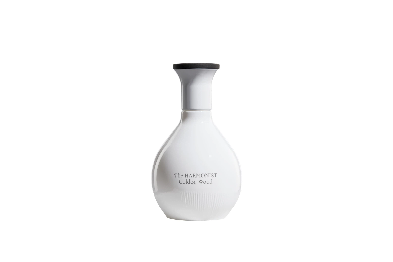 The Harmonist Golden Wood Parfum manufacturer bottle.