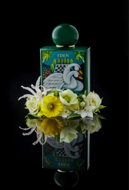 Adamo Parfum Eden Parfum manufacturer bottle.